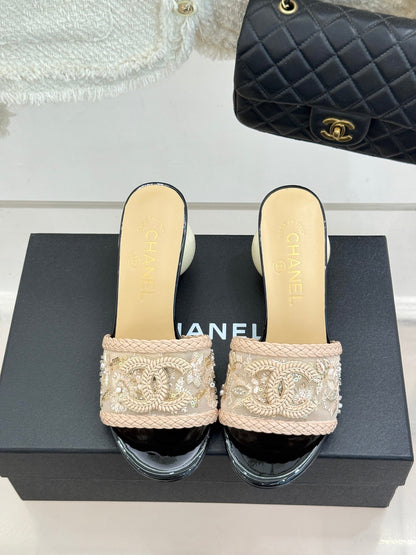 CC Pearl Heel Beaded Embroidered Mules Beige Lambskin 904680