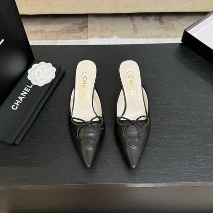 CC Bow Pointed Toe Mules Black Leather 912936