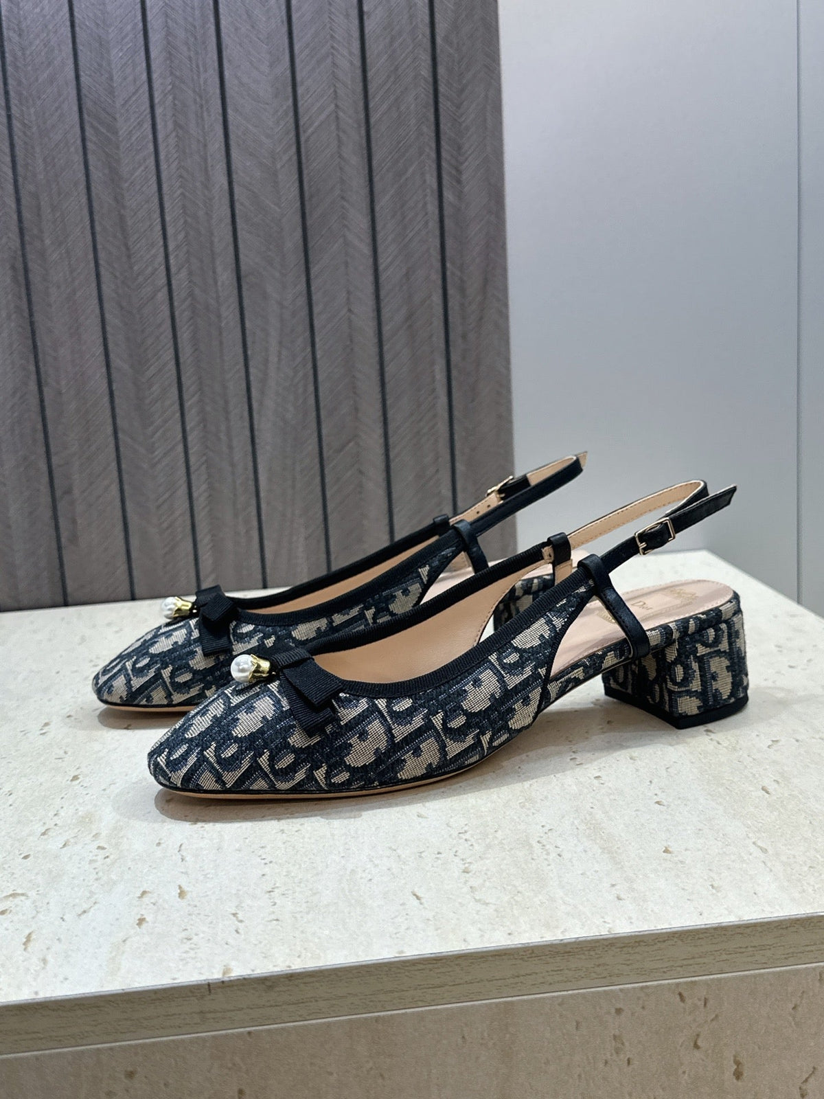 CD Oblique Bow Pearl Slingback Pumps 3.5CM Grey Navy Embroidered Cotton 933311