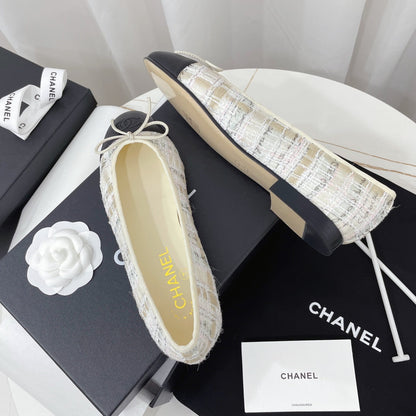 CC 26s Ballet Flat Black Cream Tweed Leather 944422