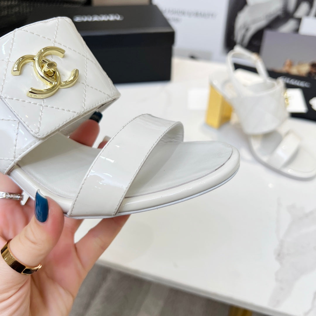 CC 26s Two-Strap Sandals 9cm White Patent Leather 867754