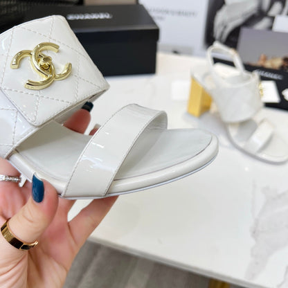 CC 26s Two-Strap Sandals 9cm White Patent Leather 867754