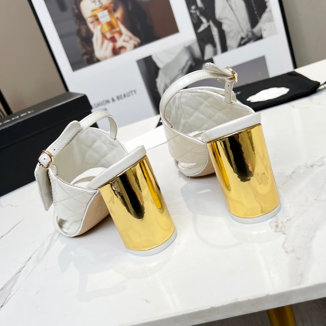 CC 26s Two-Strap Sandals 9cm White Patent Leather 867754