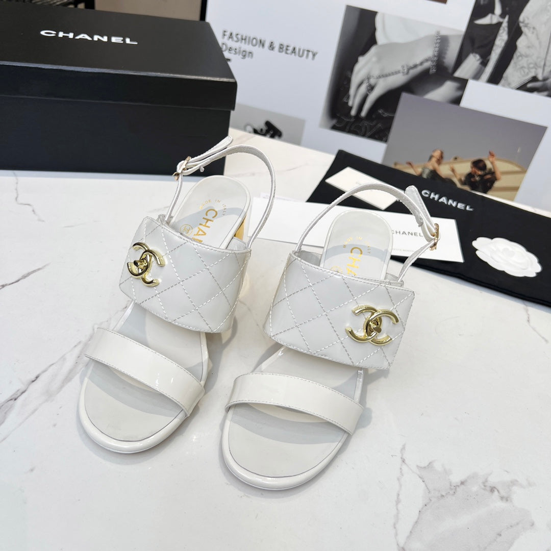 CC 26s Two-Strap Sandals 9cm White Patent Leather 867754