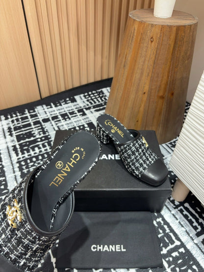 CC Mule 60mm In Black Mix White Wool Tweed And Lambskin