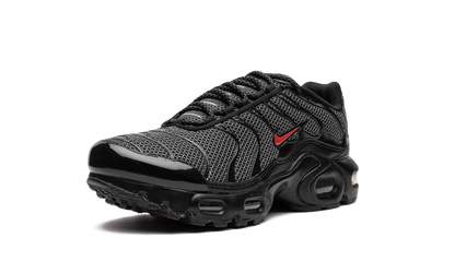 Air Max Plus GS "Bred" DQ1104 001