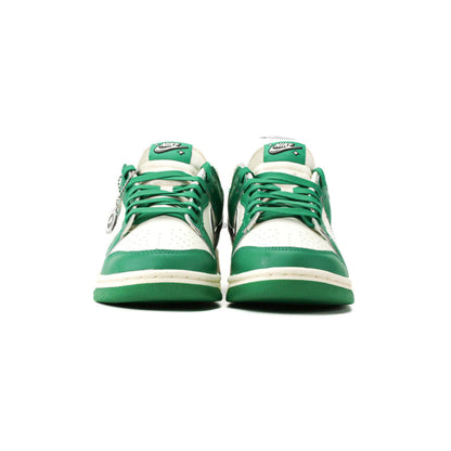 Nike Dunk Low SE 'Lottery Pack Malachite Green' (2022)