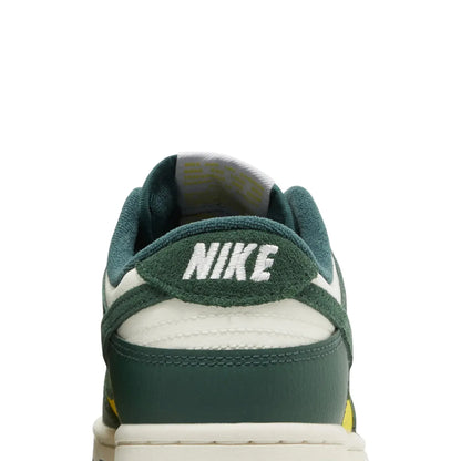 Nike Dunk Low SE 'Noble Green' Women's (2023)