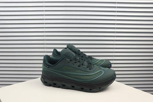 ON Cloudflow 5 Running Shoe