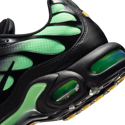 Nike Air Max Plus 'Black Illusion Green'