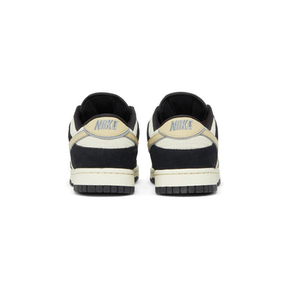 Nike Dunk Low LX 'Black Team Gold' W (2022)