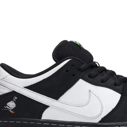 Nike SB Dunk Low 'Staple Panda Pigeon' (2019)