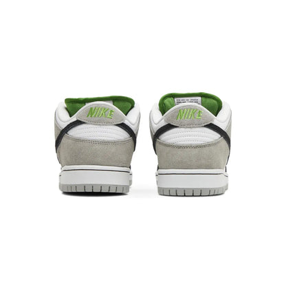 Nike SB Dunk Low 'Chlorophyll' (2022)