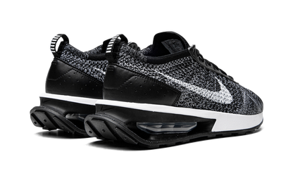 Air Max Flyknit Racer "Oreo" DJ6106 001