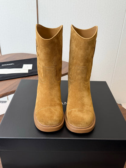 CC 26s Biker Mid Boots 3cm Camel Suede 102127