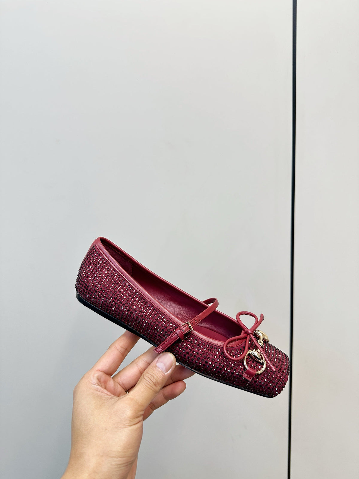 GG 26SS Ballet Flats Rhinestone Burgundy Sheepskin 645703