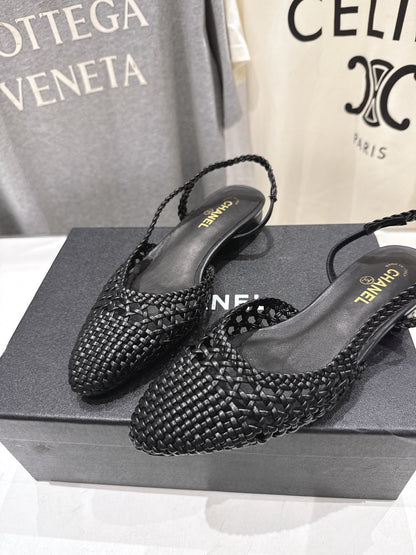 CC 26s Slingback Flat Black Distinct Woven 888093