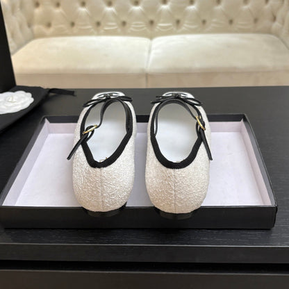 CC 26s Square Head Ballet Flat White Sequin Leather 847242