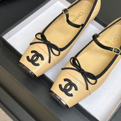 CC 26s Square Head Ballet Flat Beige Leather 847244
