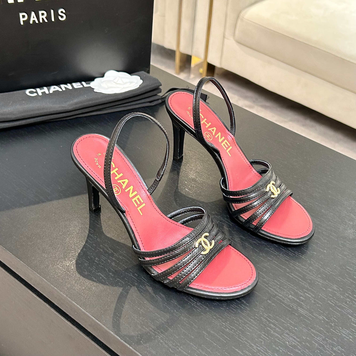 CC Métiers d’art 26s Sandal 6cm Black Leather 847254