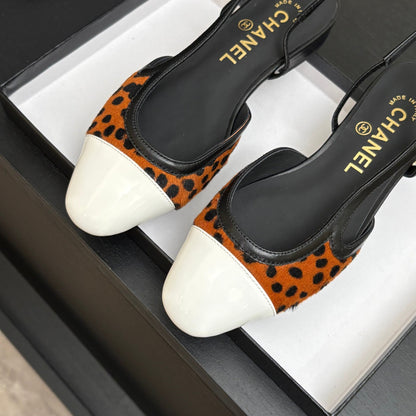 CC 26s Classic Slingback Flat Black Orange White Horsehair Patent Leather 907629