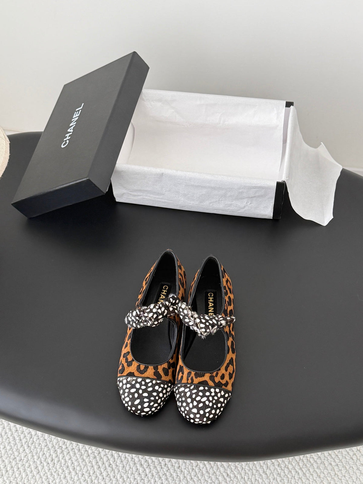 CC 26s Mary Jane Shoes Poka Dot Black Brown Horsehair 915176