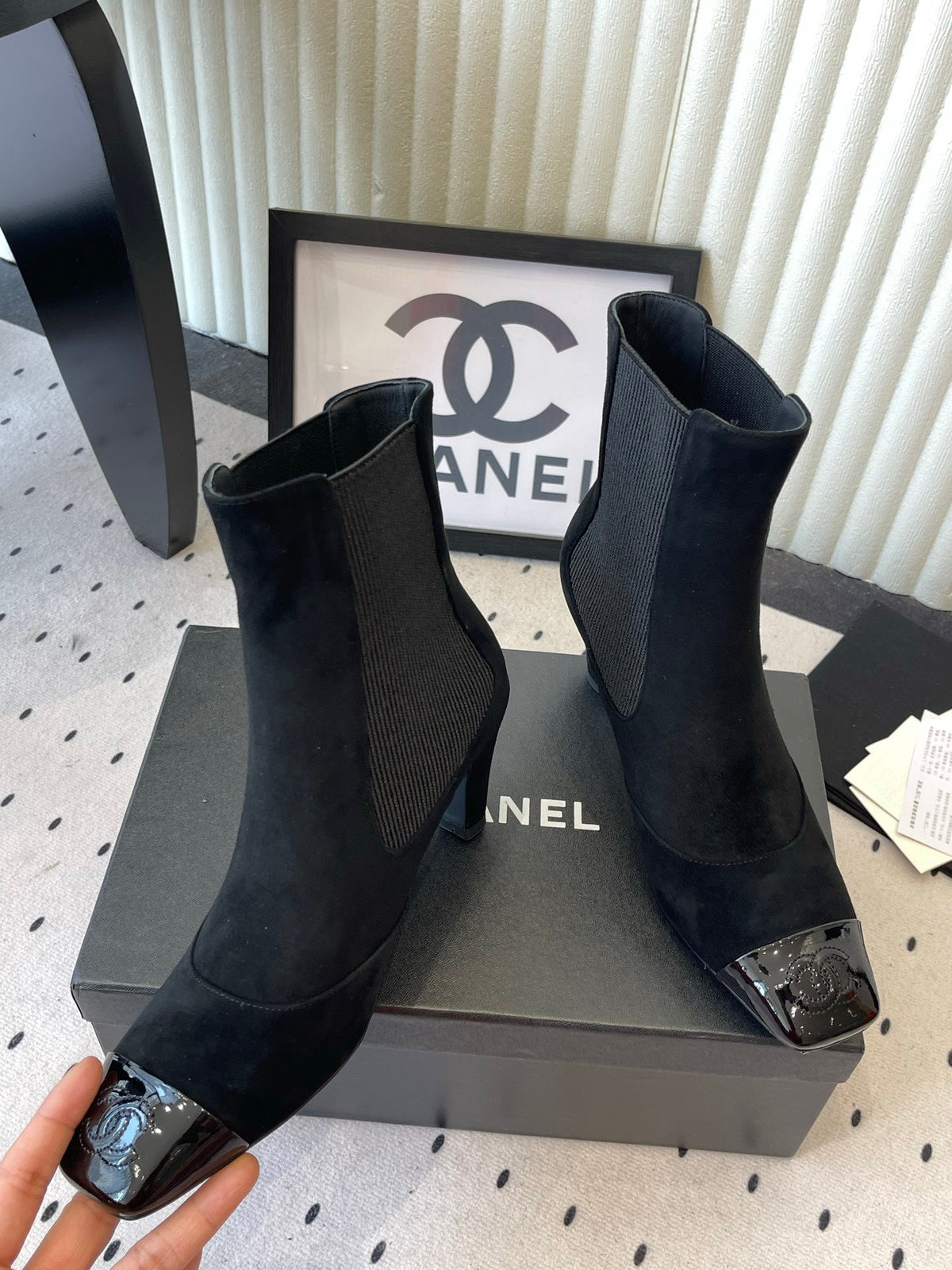 CC 26s Chelsea Ankle Boots 6cm Black Suede 105780