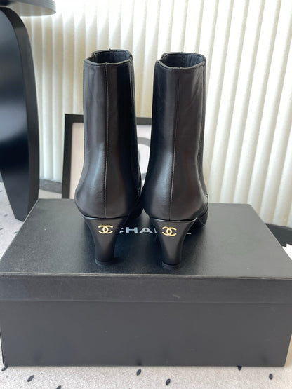 CC 26s Chelsea Ankle Boots 6cm Black Sheepskin SHW 105782