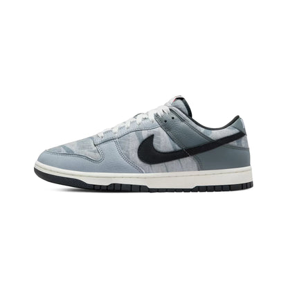 Nike Dunk Low SE 'Copy Paste' (2022)